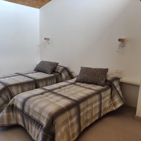 Vuelve Apartamentos Fuente de Cantos Exterior photo